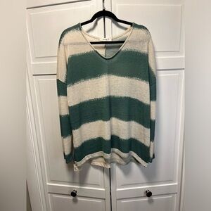Lovely J Stripe Tunic Top Size Small Color Green And Cream